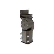 Load image into Gallery viewer, Reno ARIES area light slip fitter bronze R59220